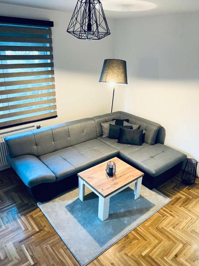 Top Apartman Sombor Bagian luar foto