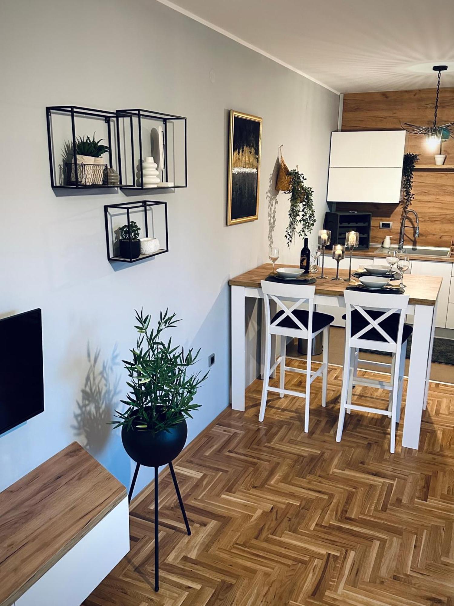 Top Apartman Sombor Bagian luar foto